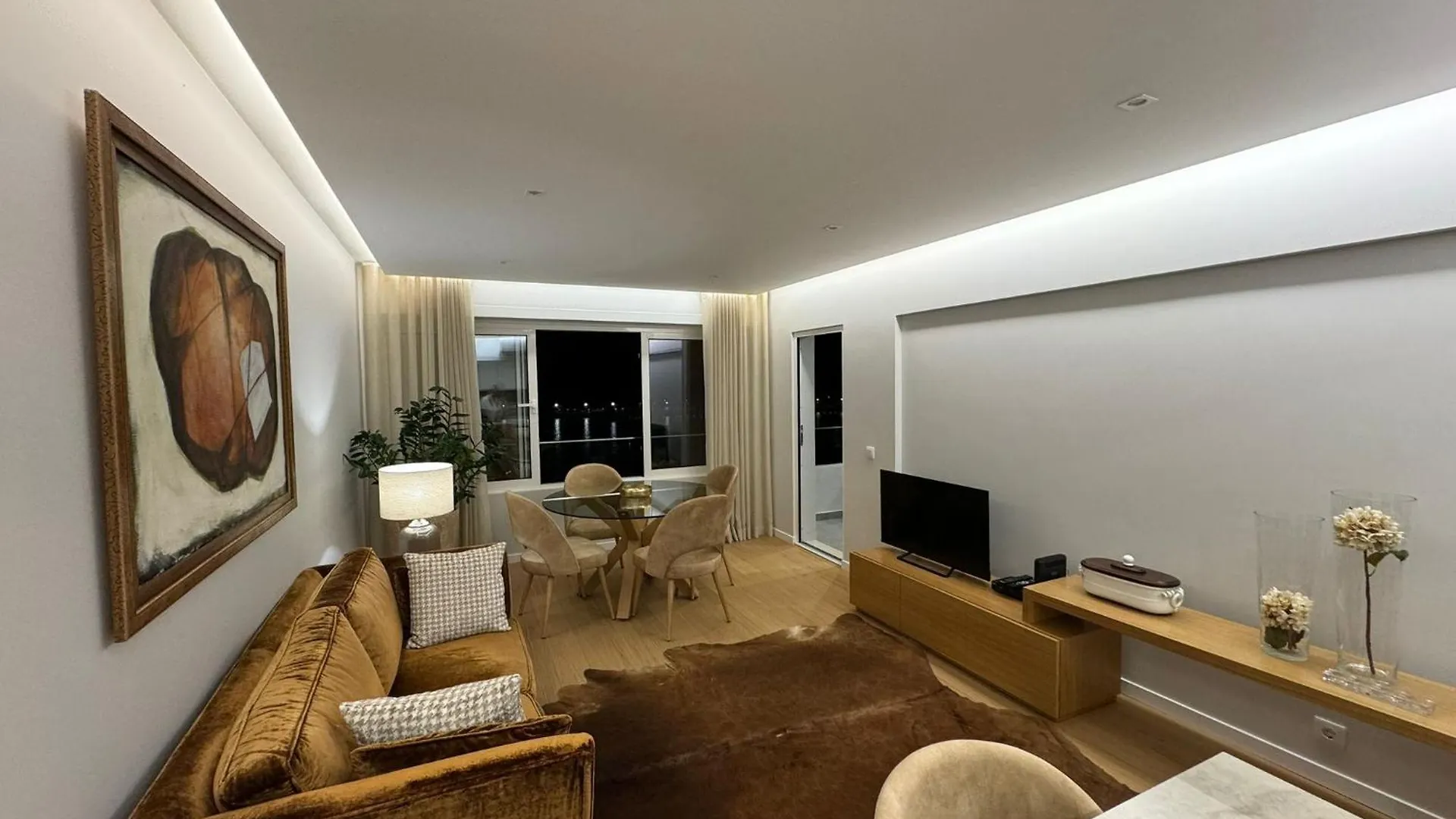 Infante Home Funchal  0*, Funchal (Madeira)